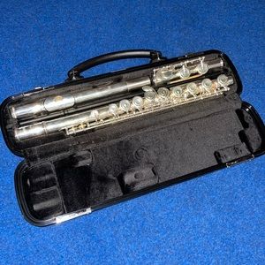 VGUC Yamaha advantage 200 AD flute